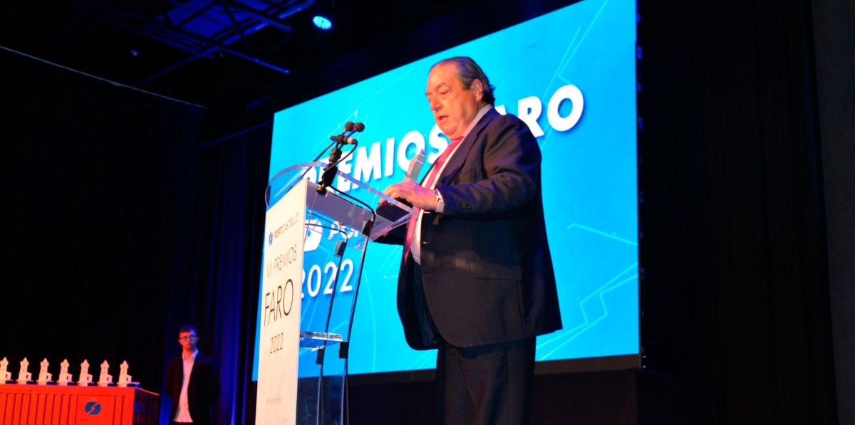 Vicente Boluda recogió dos premios, en este momento, hablaba por el Faro de Seguridad Laboral otorgado a la empresa REMSA.