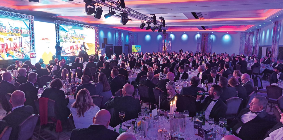 Alrededor de 350 profesionales asistieron a la gala Heavy Lift Awards. Foto J.P.