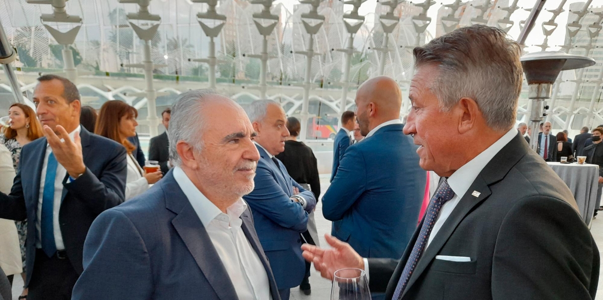 Francesc Sánchez (AP de Valencia) y José María Ballester (Grupo Chema Ballester). Foto. Raúl Tárrega.