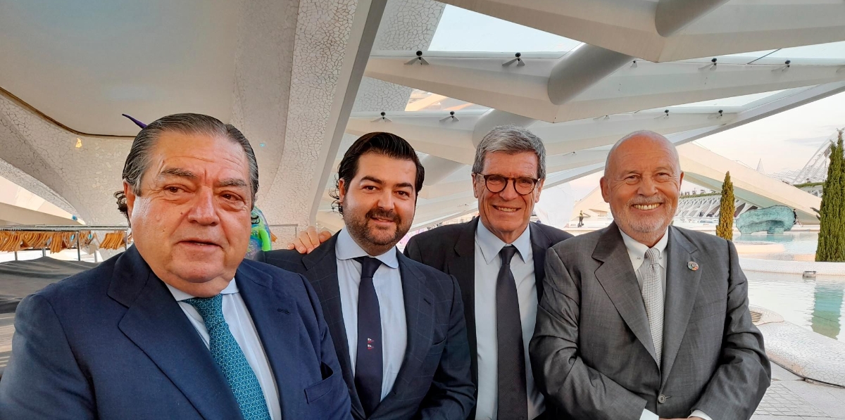 Vicente Boluda Fos (Boluda Corporación Marítima), Vicente Boluda Ceballos (Boluda Corporación Marítima), Aurelio Martínez (AP de Valencia) y Francisco Lorente (MSC España). Foto: Raúl Tárrega.