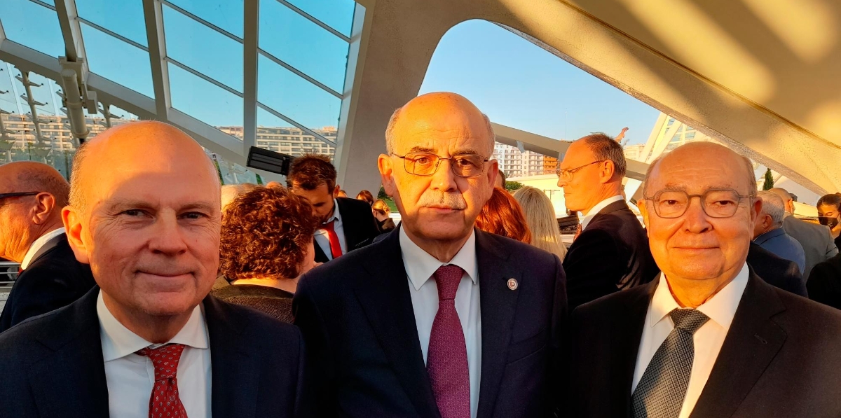 Máximo Buch (Noatum), Antonio Campy (Noatum) y Vicente Ramos (Raminatrans). Foto: Raúl Tárrega.