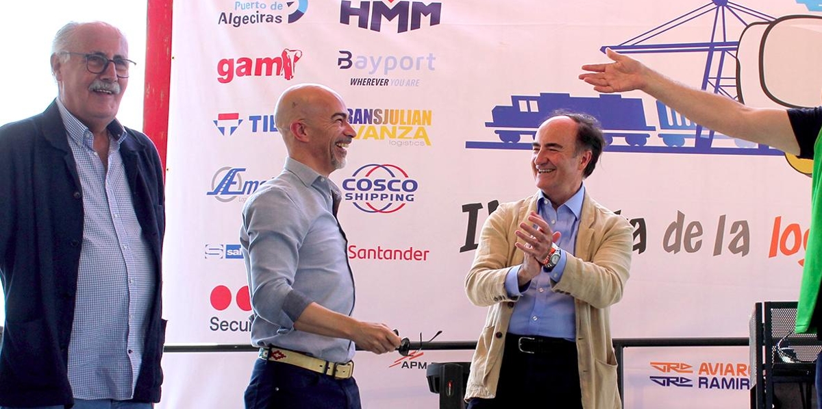 APBA entrega Gerardo Landaluce. Recoge Eduardo de Luque de UCC