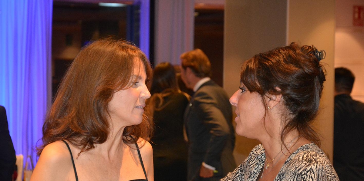 Carolina Lorente y Teresa García-Ibarra. Foto: Raúl Tárrega.