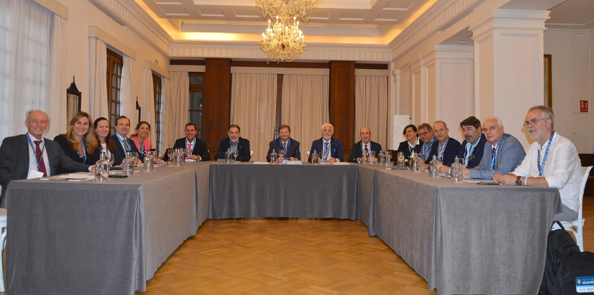 El encuentro del Pleno del Consejo General de Agentes de Aduana marca el inicio del XVIII Foro Aduanero, que este año se celebra en Tenerife. Foto: Raúl Tárrega.