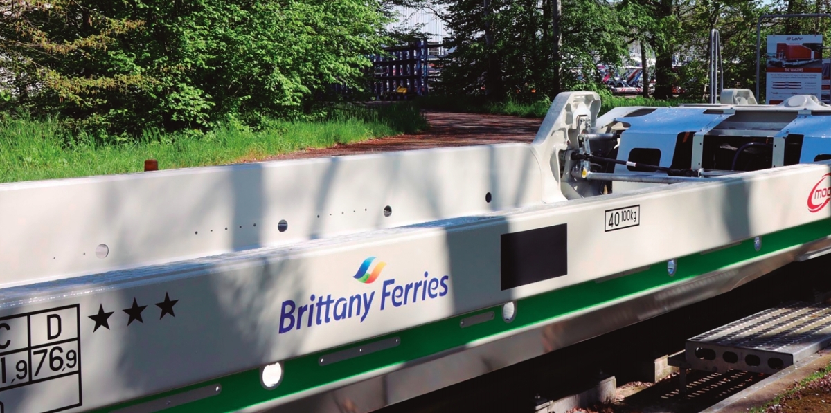 Brittany Ferries realizó un pedido de vagones al fabricante francés Lohr para su servicio de autopista ferroviaria de mercancías entre Cherburgo y Baiona.