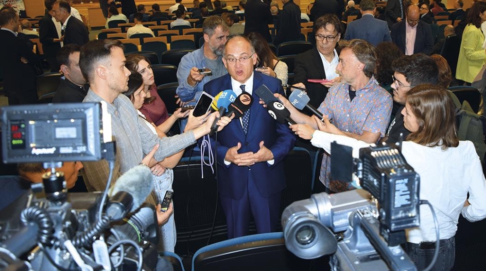 Calabuig anima a “mirar hacia el futuro” para desarrollar la Terminal Norte