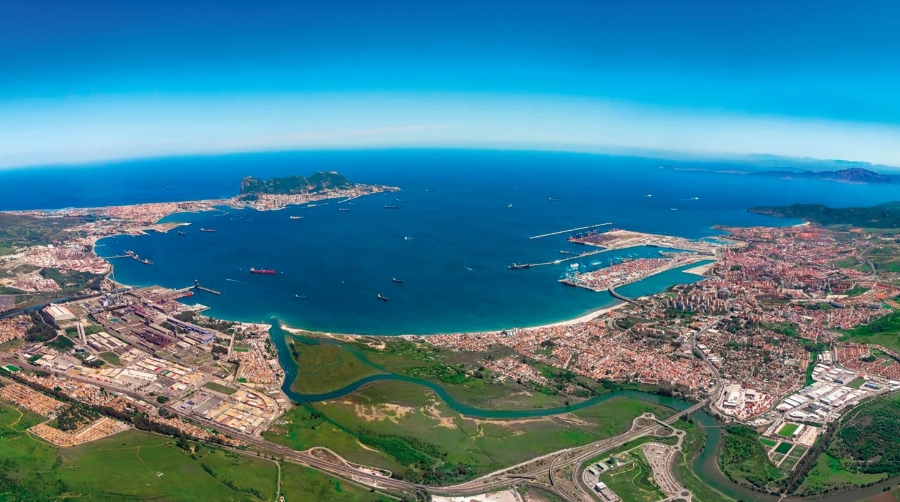 Algeciras y Cepsa muestran ante la OMI su liderazgo en proyectos de energías limpias