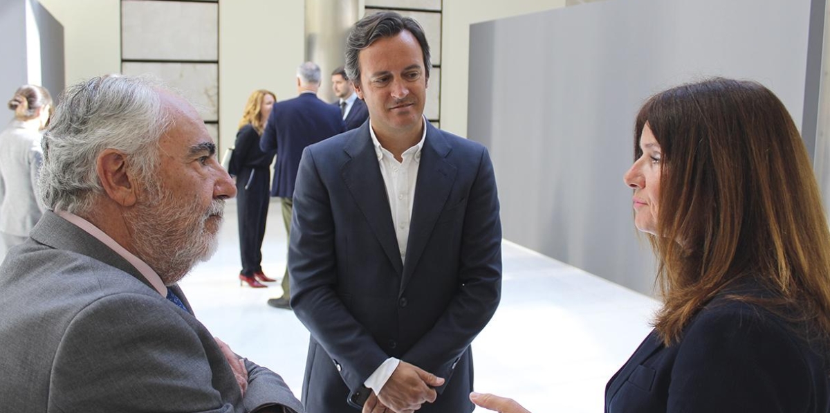 Toma de posesión de Joan Calabuig como presidente de la APV