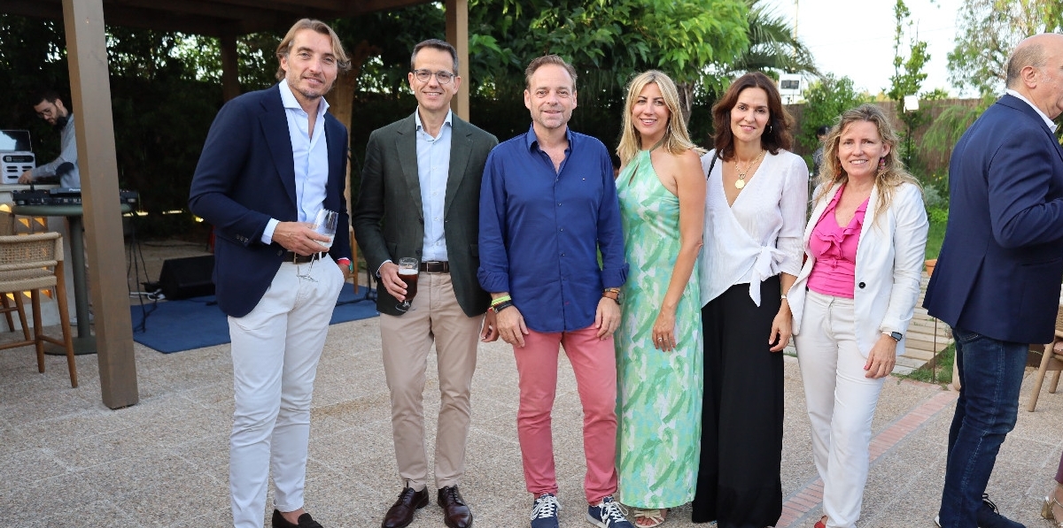 Cóctel de verano de Propeller Valencia 2026