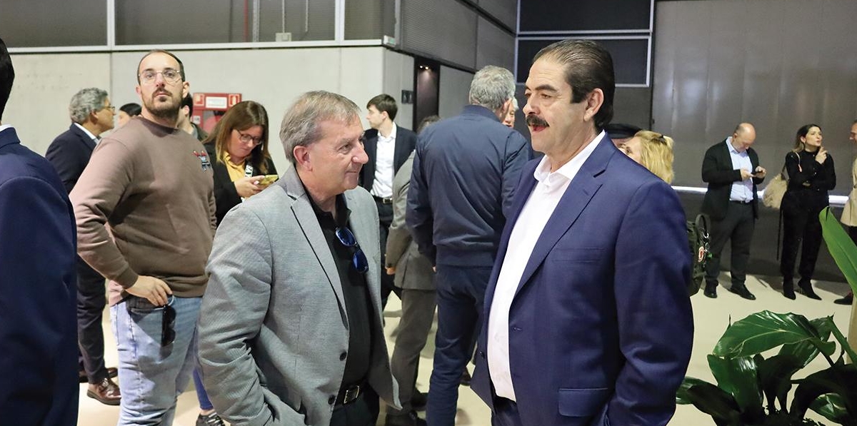 Encuentro de PortCastelló con la comunidad portuaria en Cevisama