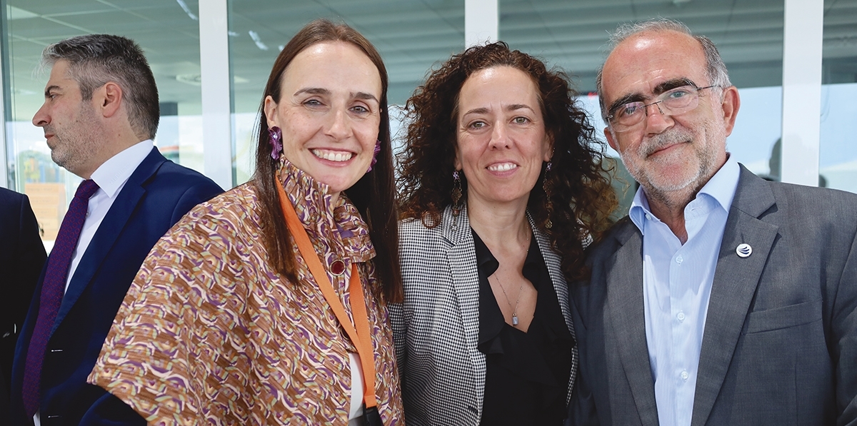 Presentación Grúas STS APM Terminals Valencia