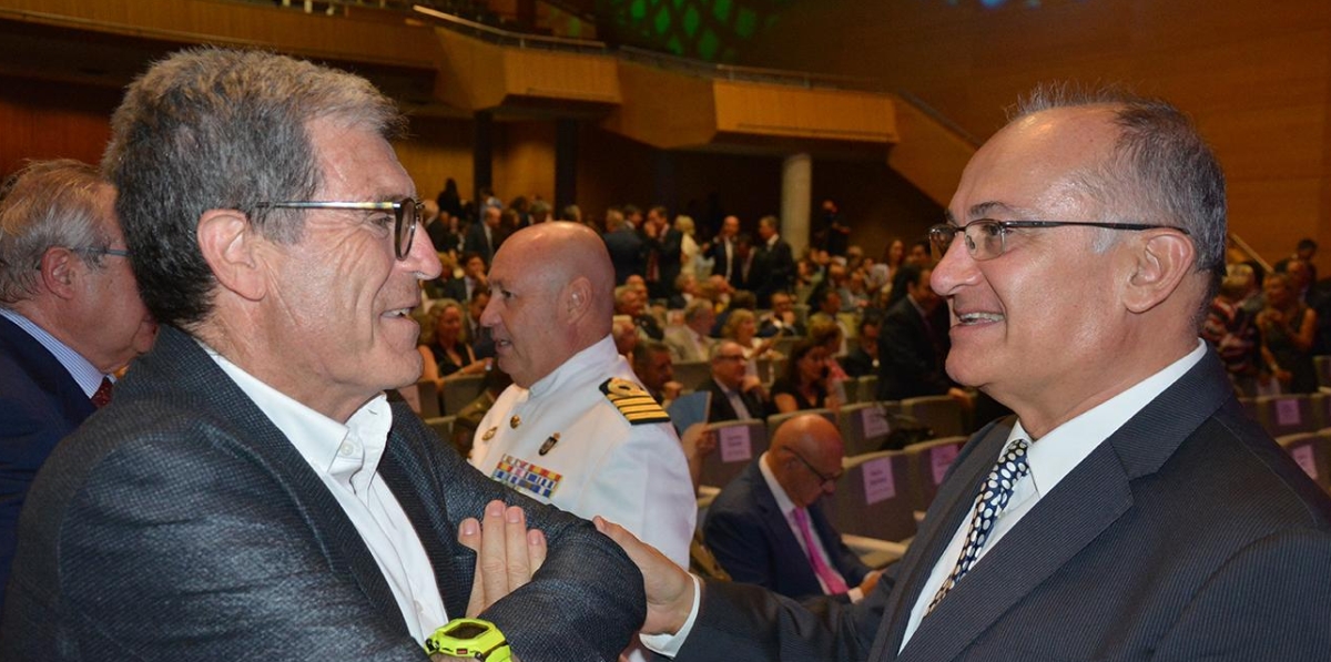 Aurelio Martínez, presidente de la Autoridad Portuaria de Valencia; y Joan Calabuig, miembro del PSPV de la ciudad de Valencia. Foto: Raúl Tárrega.