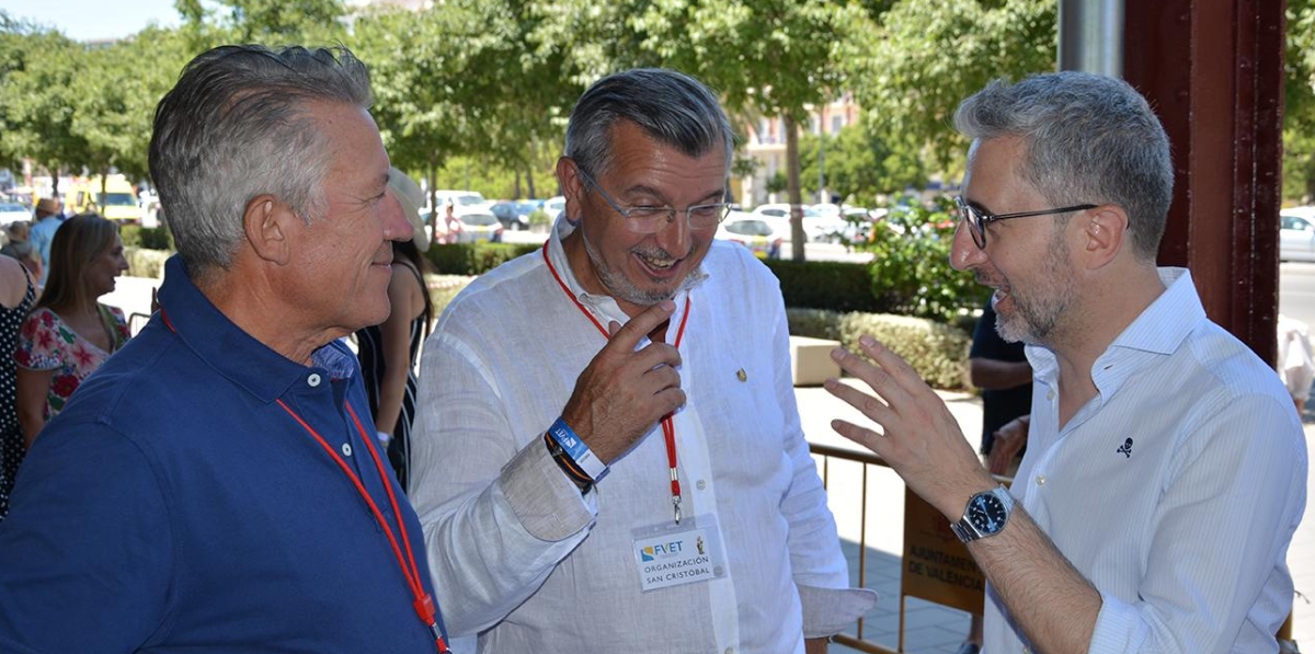 José María Ballester, Carlos Prades y Arcadi España. Foto: Raúl Tárrega.