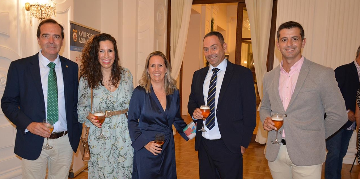 Felipe Garrigós, Rosaura Martín, Asunción Ruíz-Benítez de Lugo, Ruymán Boti y Gonzalo de la Corte. Foto: Raúl Tárrega.