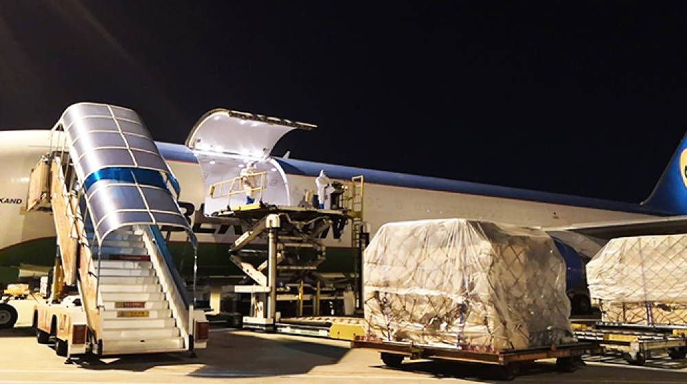 Decoexsa fleta 50 toneladas de material sanitario de China a Espa&ntilde;a