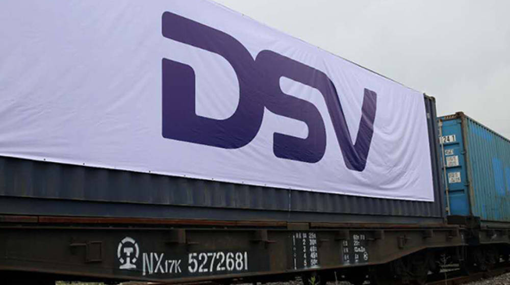 Parte de Yiwu con destino Madrid un tren de DSV con 30 millones de mascarillas