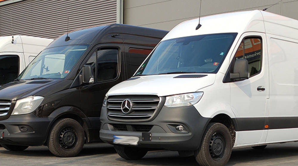 AsstrA lanza el servicio Express Van Deliveries con certificaci&oacute;n de Seguridad V4