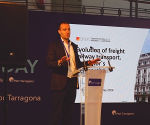 José Miguel Galindo (CNMC) durante su presentación en el VII Rail Day en Tarragona. Foto: J. M.