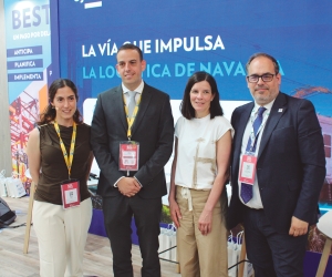 Mireia Fort, BEST; Pablo García, director general de Synergy y TIN; Berta Miranda, directora general del Gobierno de Navarra; y José Antonio Sebastián, Comisionado del Gobierno para el Corredor Atlántico. Foto M.V.