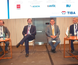 Luis Miguel Torres, director general de Transportes y Movilidad de la Comunidad de Madrid; Lucas Lagier, senior manager TIR &amp; Transit de IRU; Marco Pérez, presidente de la Asociación Costarricense de Agencias de Carga, Consolidadores y Logística; y José Manuel Pardo, director técnico de ASTIC. Foto: J.C.P.