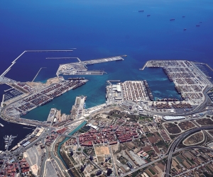 La APV está inmersa en diferentes proyectos con el objetivo de electrificar los muelles que gestiona. Foto D. P.