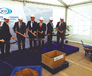 De izquierda a derecha: Albert Pallarés (ICO Spain), Takayuki Konishi (NYK), José Alberto Carbonell (Port de Barcelona), Jurgen Vanhouen (ICO), Ricard Beyer (ICO), Àlex Garcia (Port de Barcelona), Andrew Terry (NYK). Foto J. M.