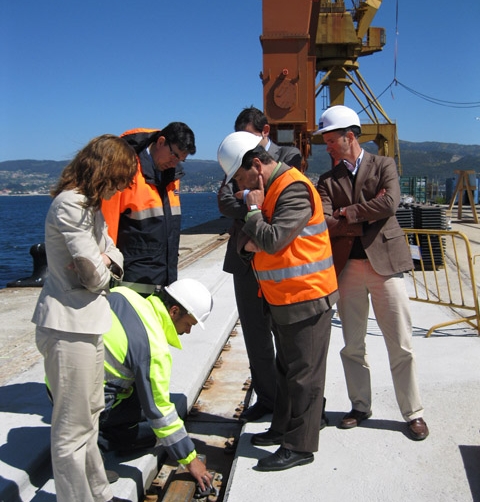 Vigo podr&aacute; recibir en julio su primera gr&uacute;a&nbsp; s&uacute;per post panamax