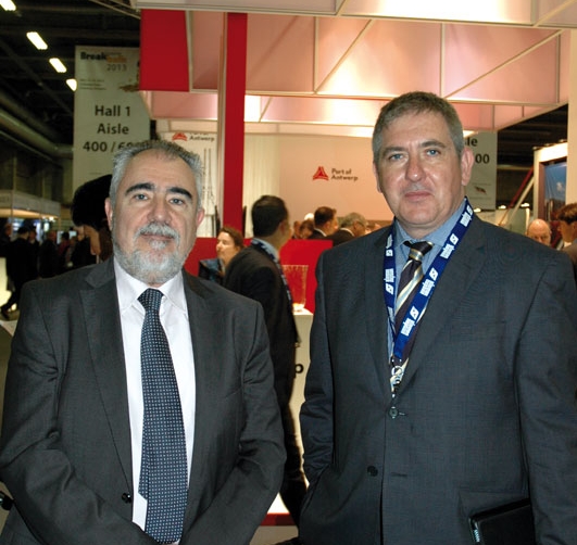 Los puertos de Barcelona y Tarragona toman el pulso al mercado en la Breakbulk