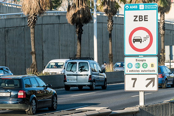 La moratoria para cumplir la normativa de la ZBE se ha ampliado para los camiones N2 y N3 hasta el 1 de julio de 2021.