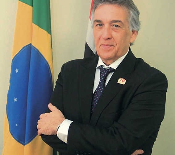 &ldquo;Brasil es un gigante t&iacute;mido&rdquo;