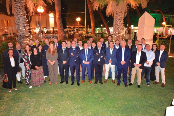 Participantes en el encuentro organizado por PortCastelló y el Propeller Club de Castellón en Rímini. Foto J.C.P.