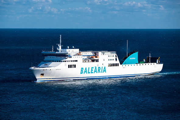 Bale&agrave;ria invierte 75 millones de euros en la compra de tres buques para reforzar su flota