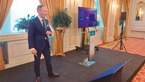 $!Iván Jiménez apuesta por reforzar la competitividad a las empresas, “que son las que generan empleo y generan riqueza”.