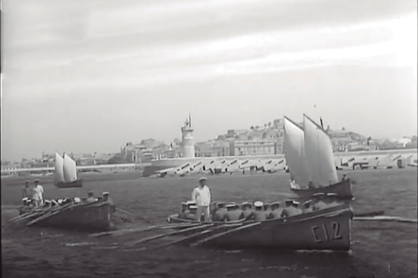 $!Fotograma del NO-DO Revista Imágenes 299: Enseñanza Naval - Brigadas de Instrucción de Marinería (Cartagena, 1949).