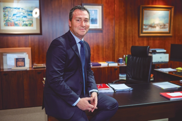 $!Santana asegura que la descarbonización no es exclusiva del sector público.