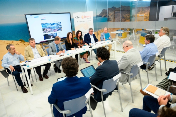 $!Vicente Milán, nuevo presidente de la Fundación Bahía Almeriport