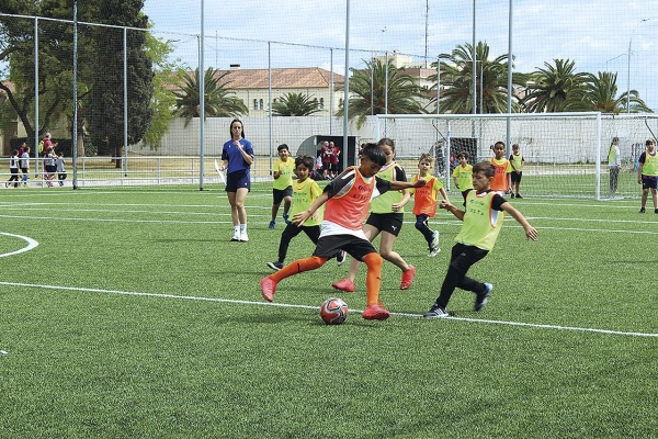 $!En el torneo participaron 22 equipos, que sumaban un total de 307 niños y niñas, de siete colegios.