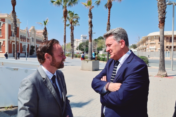 $!Alfredo Soler, presidente de Propeller Valencia; y Vicente Martínez, conseller de Medio Ambiente, Infraestructuras y Territorio de la Comunitat Valenciana. Foto R. T.