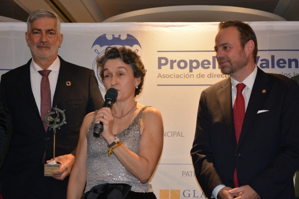$!Mar Chao, presidenta de Valenciaport, junto a Francisco Prado y Alfredo Soler. Foto J.C.P.
