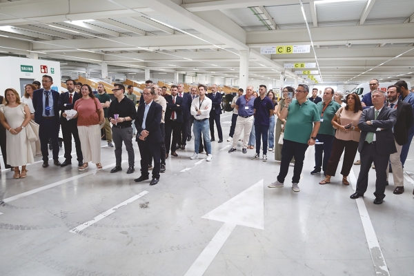 $!Asistentes a la inauguración oficial de la plataforma logística. Foto R. T.