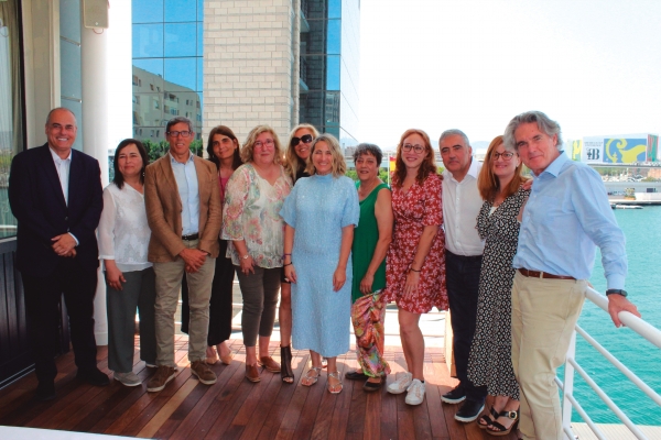$!Junta Directiva de Propeller Club Barcelona. En la imagen, de izquierda a derecha: Karlos Martínez Alcalde, Eulàlia Arana, Gonzalo Sanchís, Mònica Comas, Isabel Blanch, Mónica Quintana, Núria Burguera, Judith Contel, Mónica Jiménez, Salvador Richart, Iratxe Pérez y Albert Oñate. Foto J.C.S.