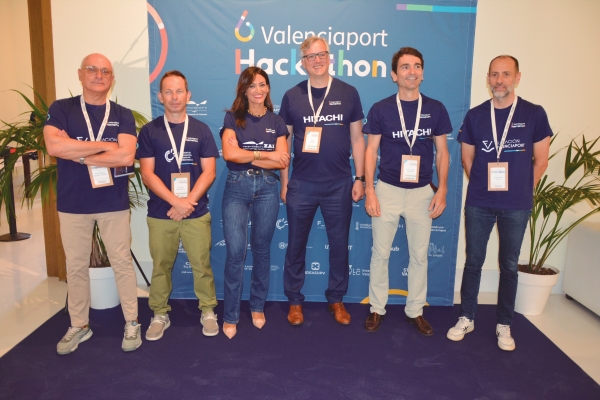 $!Javier Cubas (Fundación Valenciaport); Rafael Company (Fundación Valenciaport); Pilar Agramunt (VPI Logística); Alex Holland y Carlos de Palacio (Hitachi) y Salvador Furió (Fundación Valenciaport). Foto J.C.P.