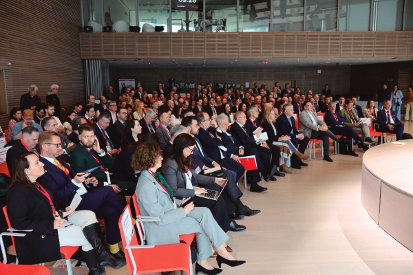 $!El VI Foro del Arco Atlántico reivindica la línea Bilbao-Santander y las autopistas ferroviarias