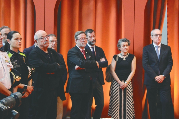 $!Manel Nadal, secretario de Movilidad de la Generalitat de Catalunya; Santiago Castellà, presidente de Port Tarragona; Benito Núñez, secretario general de Transportes Aéreo y Marítimo; Mar Chao, presidenta de la AP de Valencia; y José Alberto Carbonell, presidente de Port de Barcelona. Foto M.V.