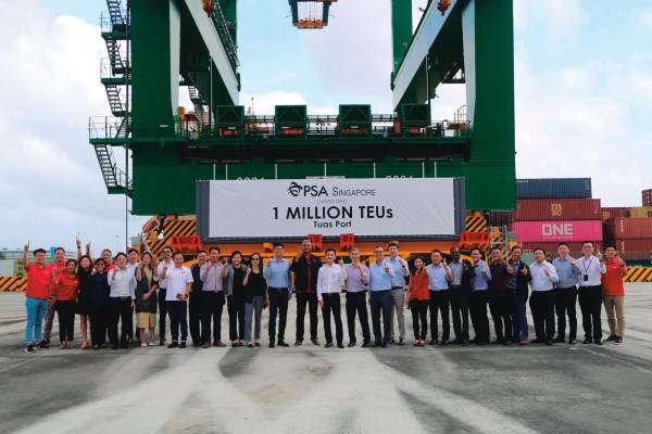 $!PSA celebró el hito de 1 millón de TEUs en Tuas Port el 27 de febrero de 2023.