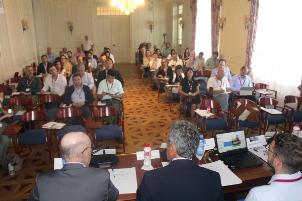 $!La Escuela de Liderazgo cerró el pasado viernes cuatro provechosas jornadas en la Semana Portuaria de la UIMP. Foto J.P.