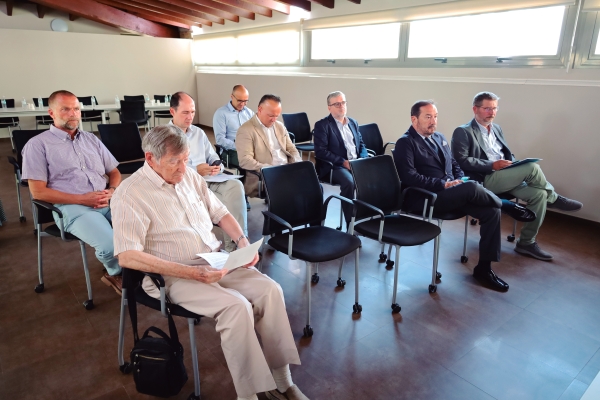 $!Asistentes a la Asamblea General de la ANV celebrada ayer. Foto R. T.