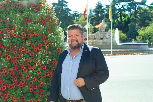 $!Moisés Solís visitó también Madrid durante su última participación en el SIL de Barcelona.