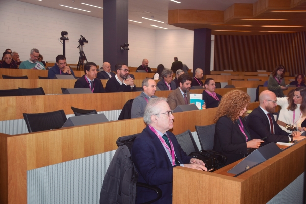 $!Vista parcial de los asistentes a la Jornada. Foto M.J.