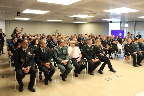 $!Port de Barcelona reconoce la labor de su cuerpo policial en el 1r Día de la Policia Portuaria